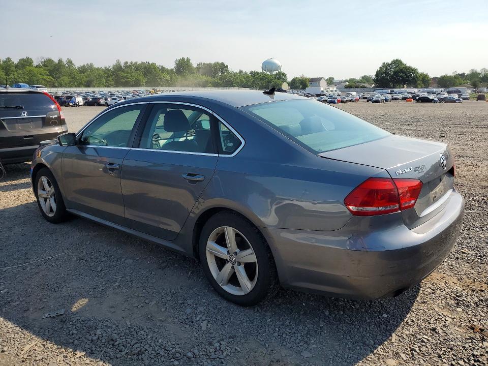 2014 Volkswagen Passat მანქანა იყიდება აუქციონზე, vin: 1VWAS7A32EC041779, აუქციონის ნომერი: 60918166