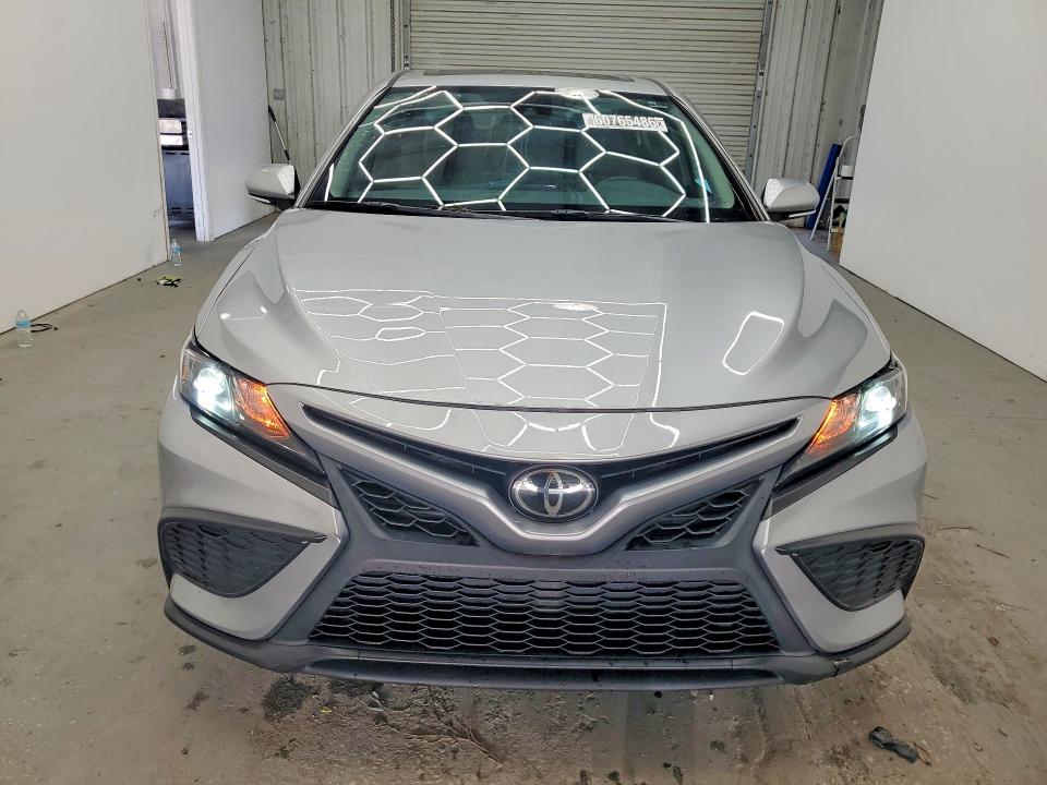 Продаж на аукціоні авто 2024 Toyota Camry, vin: 4T1T11AK1RU921807, номер лоту: 60765486