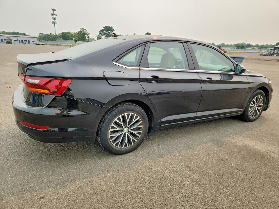 61148336 :رقم المزاد ، 3VWC57BU3KM103000 vin ، 2019 Volkswagen Jetta مزاد بيع