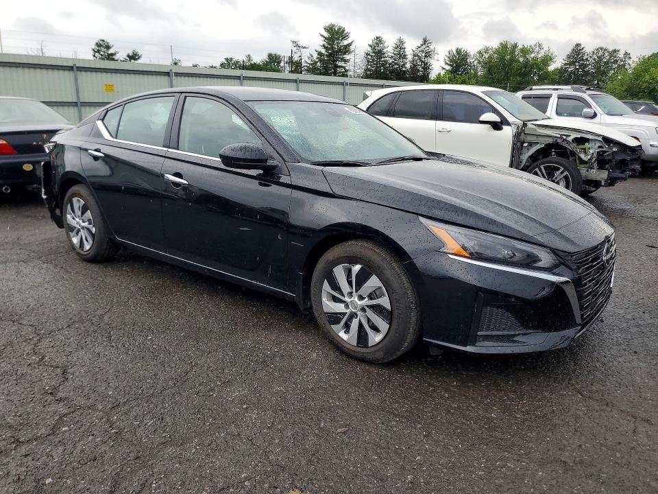 60621906 :رقم المزاد ، 1N4BL4BVXRN406678 vin ، 2024 Nissan Altima مزاد بيع