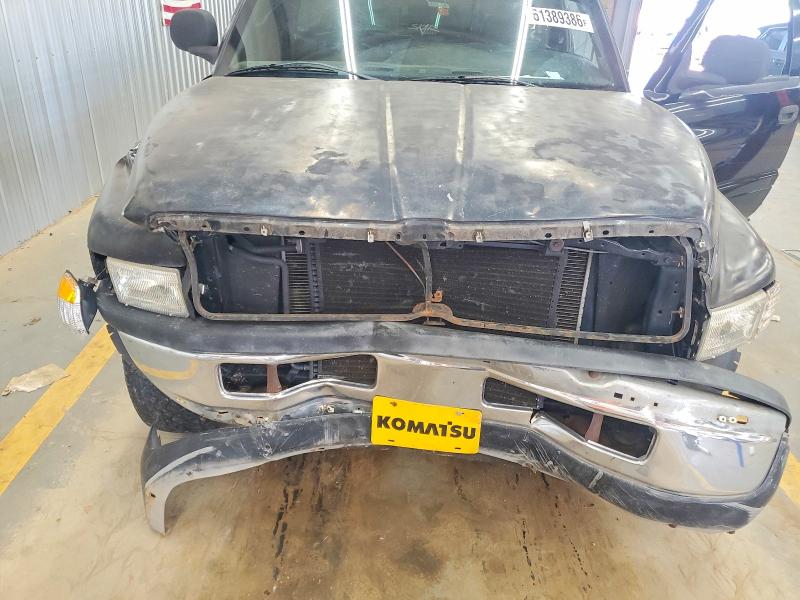 2001 Dodge Ram 1500 მანქანა იყიდება აუქციონზე, vin: 1B7HC16X81S270653, აუქციონის ნომერი: 61389386
