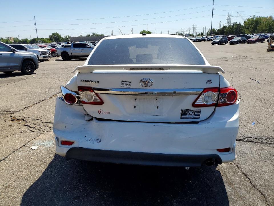 Продаж на аукціоні авто 2011 Toyota Corolla, vin: 2T1BU4EE8BC572371, номер лоту: 61892756