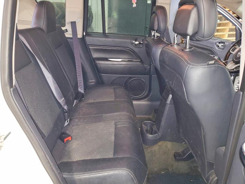 57815376 :رقم المزاد ، 1C4NJDEB1GD765595 vin ، 2016 Jeep Compass مزاد بيع
