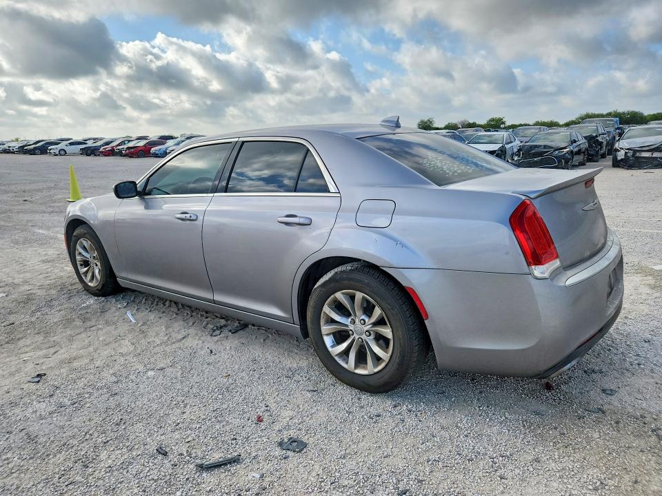 60069206 :رقم المزاد ، 2C3CCAAGXFH763254 vin ، 2015 Chrysler 300 مزاد بيع