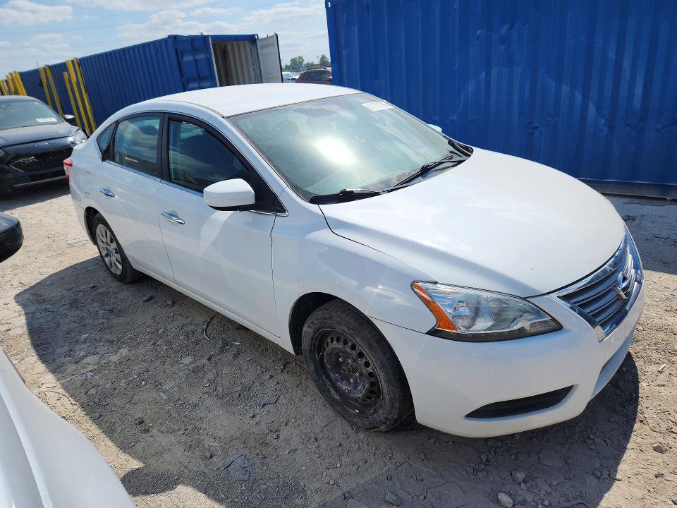 2015 Nissan Sentra მანქანა იყიდება აუქციონზე, vin: 3N1AB7AP7FL662689, აუქციონის ნომერი: 61791786