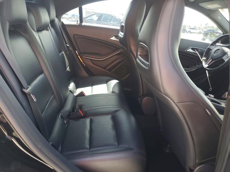 2014 Mercedes-benz Cla მანქანა იყიდება აუქციონზე, vin: WDDSJ4EB8EN058008, აუქციონის ნომერი: 61437676