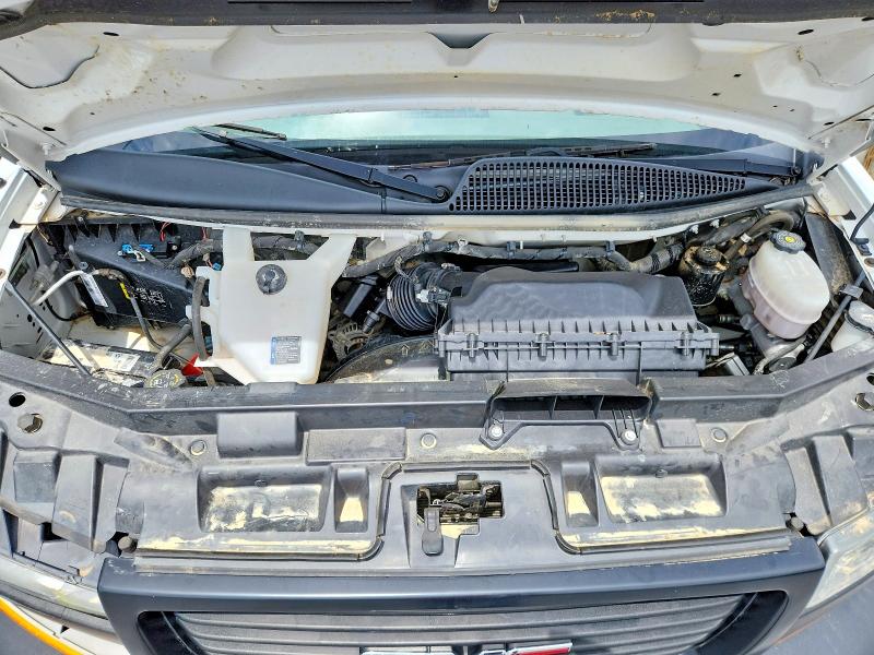 60785496 :رقم المزاد ، 7GZ37TC79NN010400 vin ، 2022 Gmc Savana مزاد بيع