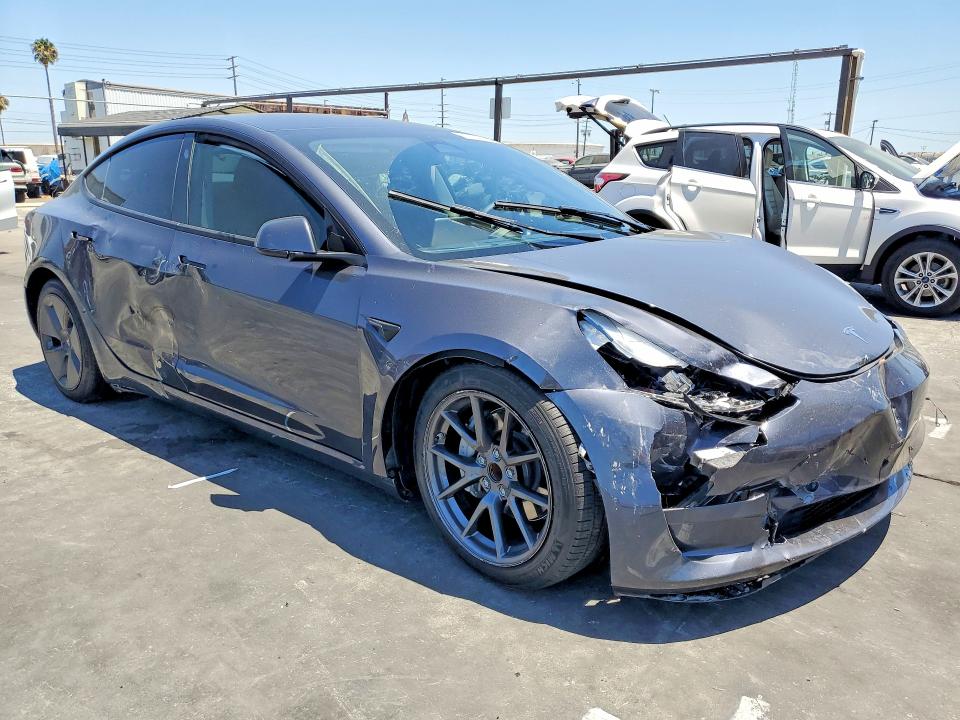 Продажа на аукционе авто 2023 Tesla Model 3, vin: 5YJ3E1EA3PF613778, номер лота: 62475916