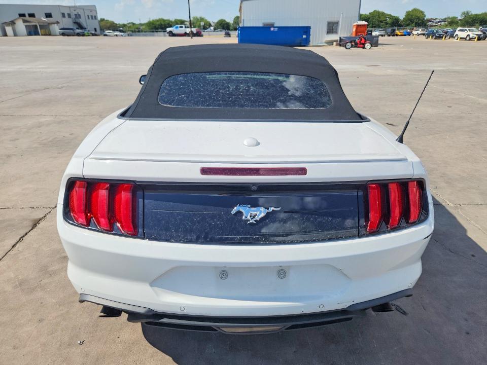 Продажа на аукционе авто 2021 Ford Mustang, vin: 1FATP8UH5M5103744, номер лота: 60150376