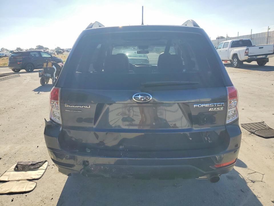 60174866 :رقم المزاد ، JF2SHAFC8CH457137 vin ، 2012 Subaru Forester مزاد بيع