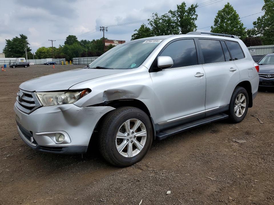 Aukcja sprzedaży 2011 Toyota Highlander, vin: 5TDBK3EH9BS090414, numer aukcji: 62967096