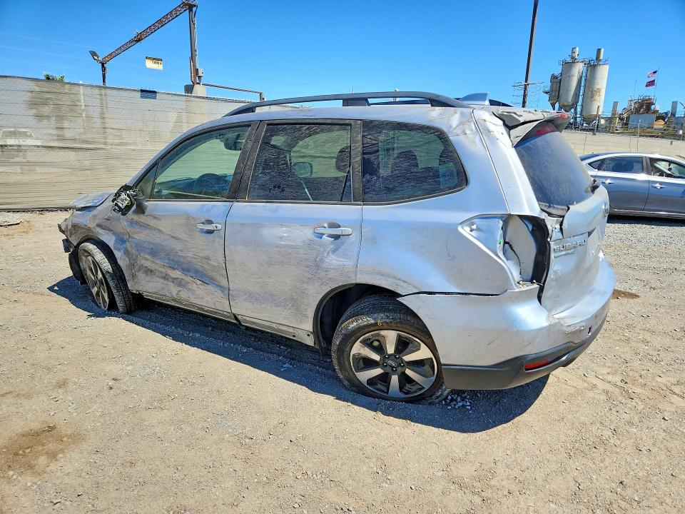 61968756 :رقم المزاد ، JF2SJAGC2JH534892 vin ، 2018 Subaru Forester مزاد بيع