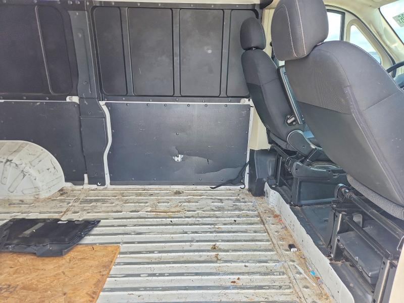 61316406 :رقم المزاد ، 3C6TRVBG3KE547985 vin ، 2019 Ram Promaster 1500 مزاد بيع