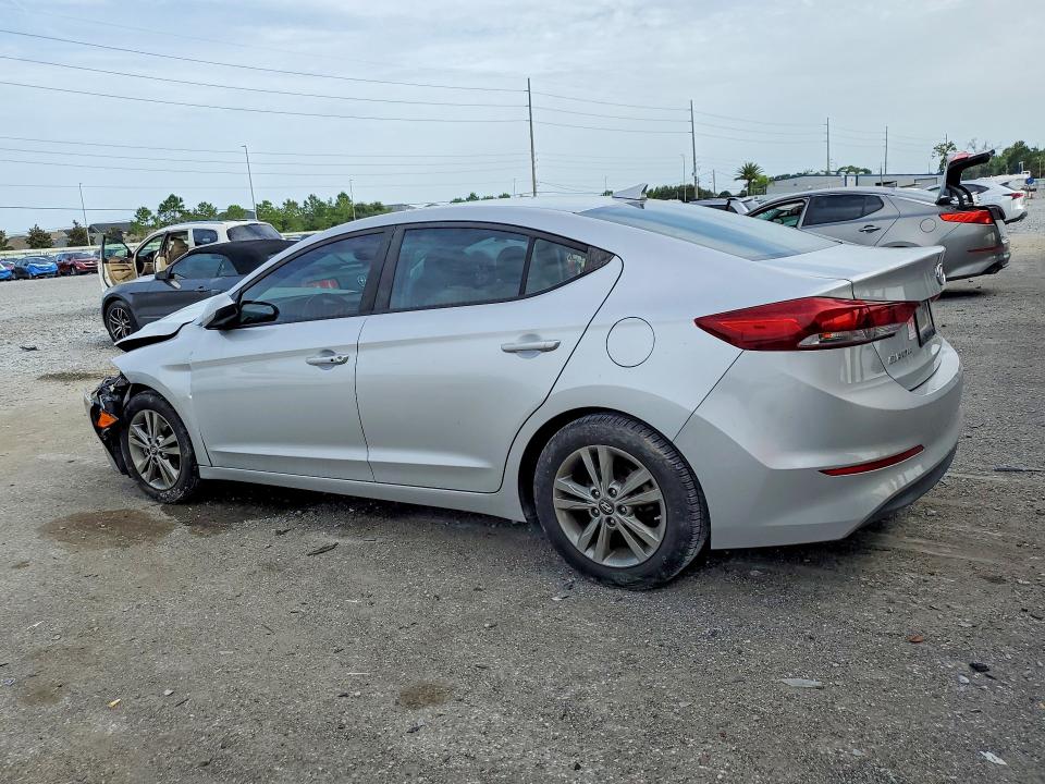 60440776 :رقم المزاد ، 5NPD84LF9JH344061 vin ، 2018 Hyundai Elantra مزاد بيع