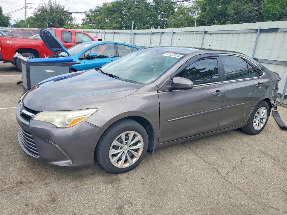 Продажа на аукционе авто 2015 Toyota Camry, vin: 4T4BF1FK6FR506599, номер лота: 61839676