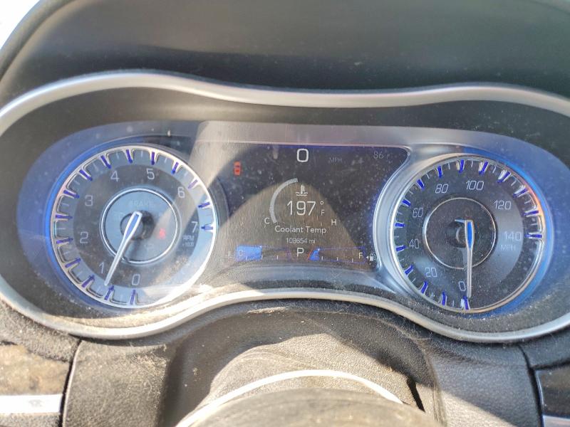 60029456 :رقم المزاد ، 2C3CCAEG1JH159725 vin ، 2018 Chrysler 300 مزاد بيع