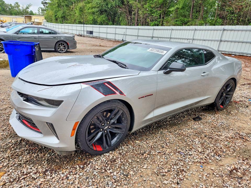 60239656 :رقم المزاد ، 1G1FD1RS9J0151163 vin ، 2018 Chevrolet Camaro مزاد بيع