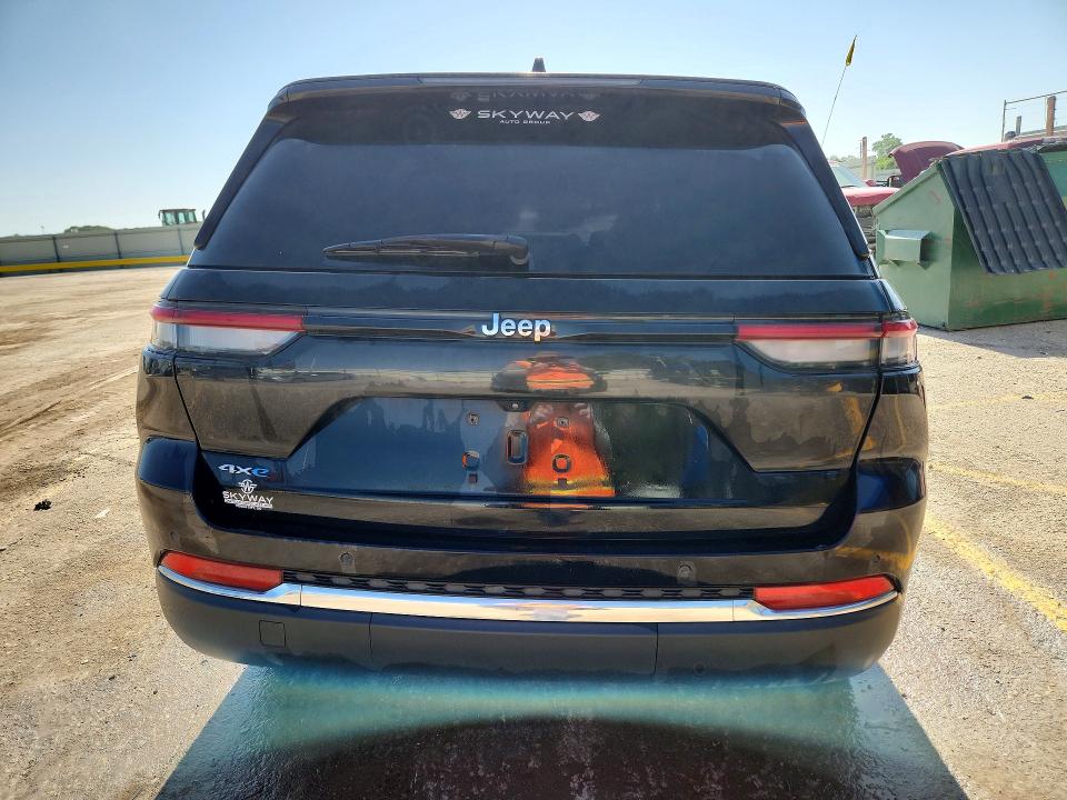 Продаж на аукціоні авто 2022 Jeep Grand Cherokee, vin: 1C4RJYB61N8758295, номер лоту: 61773856