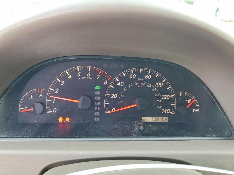 62974826 :رقم المزاد ، 4T1BE32K55U941952 vin ، 2005 Toyota Camry مزاد بيع