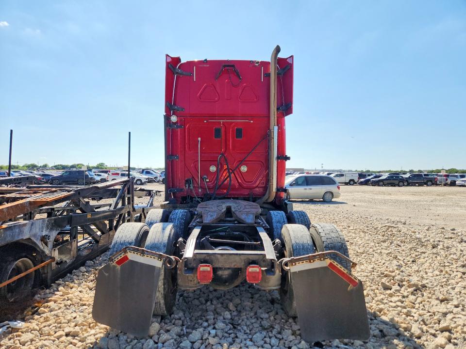 Auction sale of the 2017 Freightliner Cascadia 125, vin: 3AKJGLDR2HSHF4212, lot number: 62141646