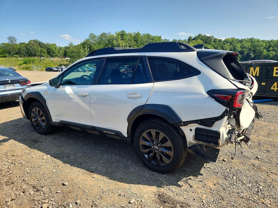 62457466 :رقم المزاد ، 4S4BTGLD1P3161369 vin ، 2023 Subaru Outback مزاد بيع