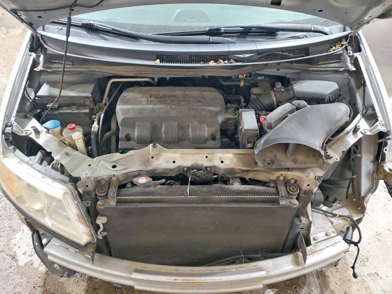 63161026 :رقم المزاد ، 5FNRL5H29BB090951 vin ، 2011 Honda Odyssey مزاد بيع