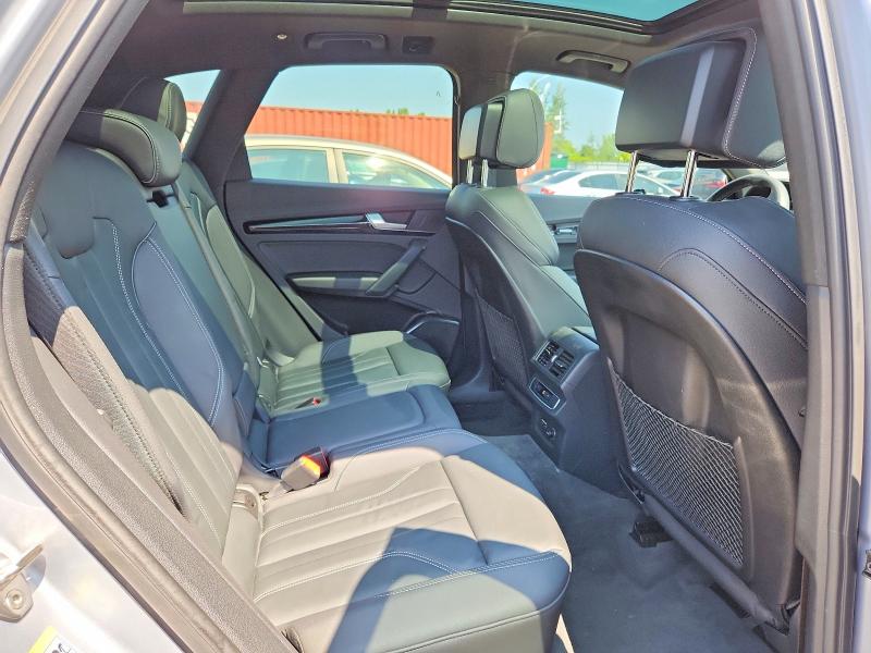 60766586 :رقم المزاد ، WA1EAAFY6N2118484 vin ، 2022 Audi Q5 مزاد بيع