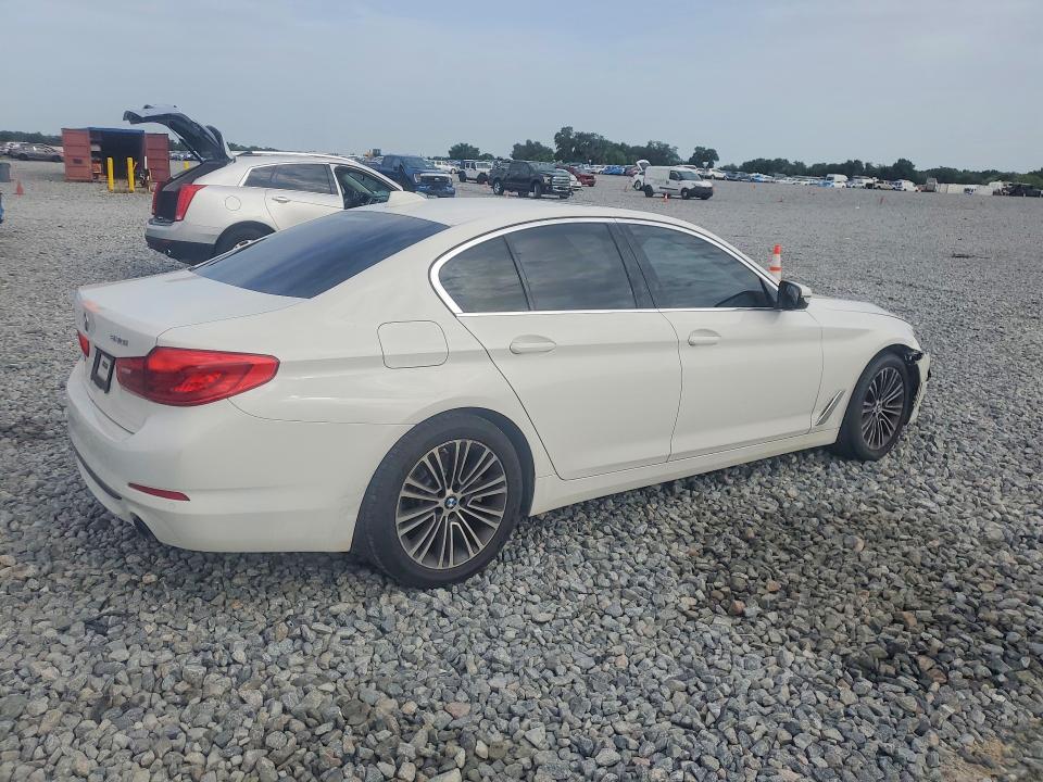60876996 :رقم المزاد ، WBAJA7C59KWW47639 vin ، 2019 Bmw 530 مزاد بيع