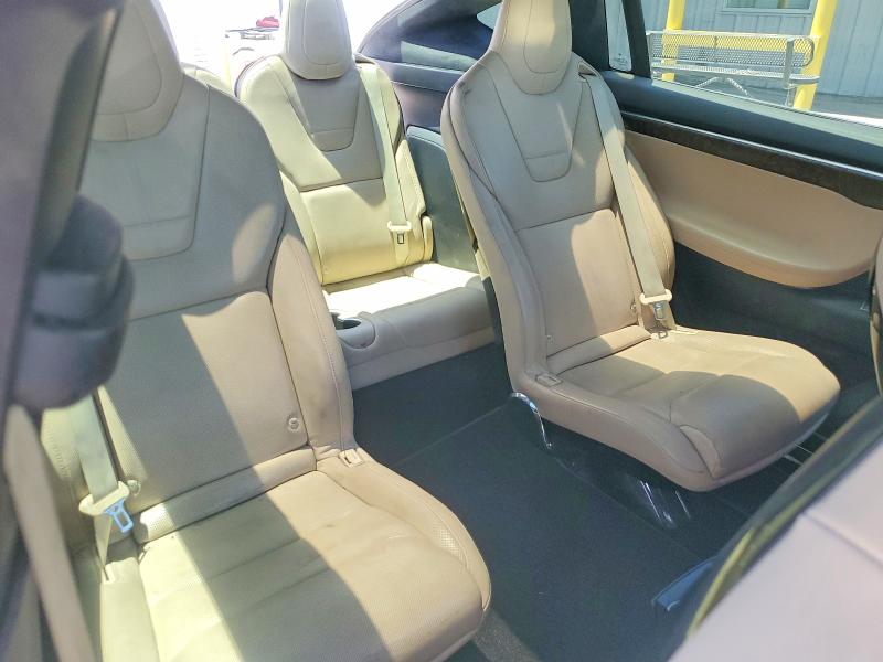 2016 Tesla Model X მანქანა იყიდება აუქციონზე, vin: 5YJXCBE4XGF006994, აუქციონის ნომერი: 60493446