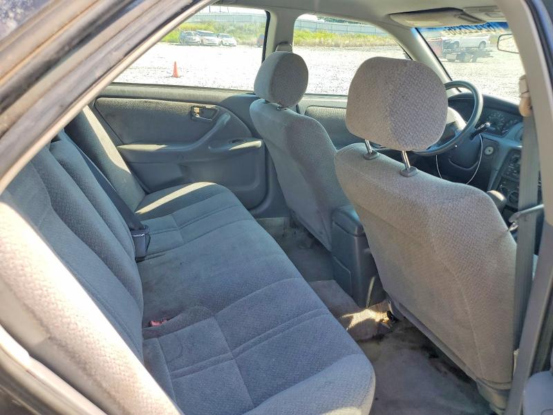 62422336 :رقم المزاد ، 4T1BF28K8YU934755 vin ، 2000 Toyota Camry مزاد بيع