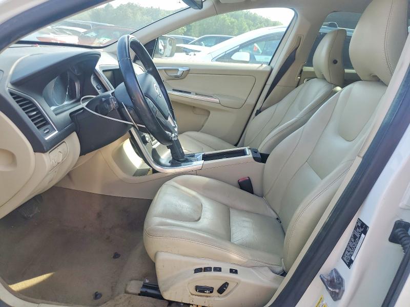 2015 Volvo Xc60 მანქანა იყიდება აუქციონზე, vin: YV4902RC8F2571598, აუქციონის ნომერი: 61006946