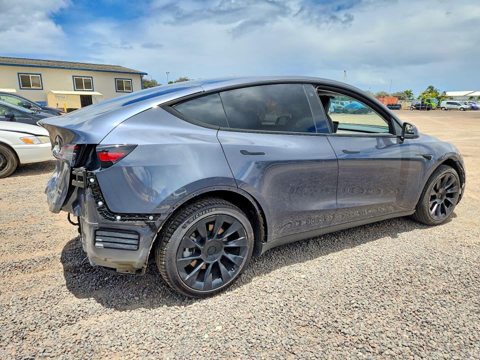 2023 Tesla Model Y მანქანა იყიდება აუქციონზე, vin: 7SAYGDEE4PA077685, აუქციონის ნომერი: 60891126