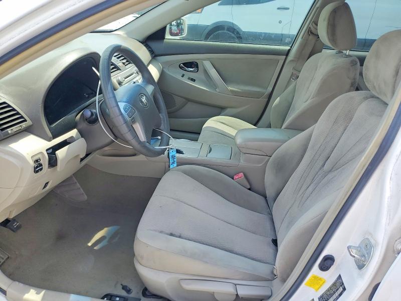 62631946 :رقم المزاد ، 4T1BF3EK4BU757588 vin ، 2011 Toyota Camry مزاد بيع