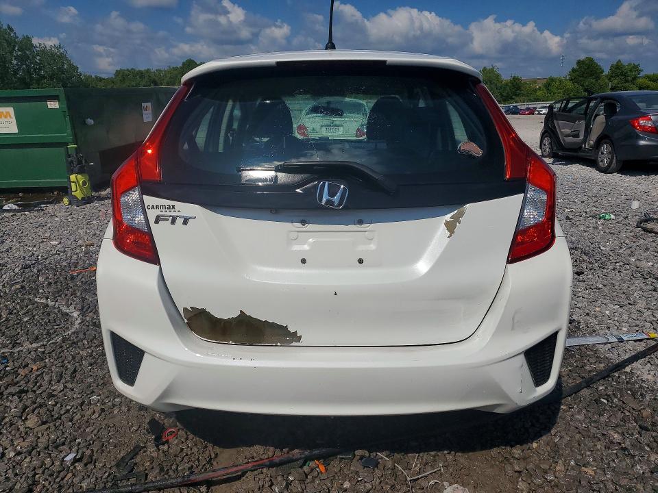 60073176 :رقم المزاد ، 3HGGK5H54FM721984 vin ، 2015 Honda Fit مزاد بيع