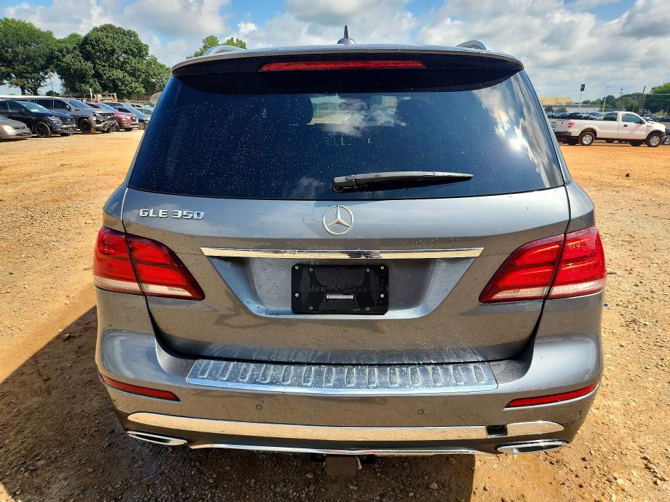 61134966 :رقم المزاد ، 4JGDA5JB2JB194768 vin ، 2018 Mercedes-benz Gle مزاد بيع
