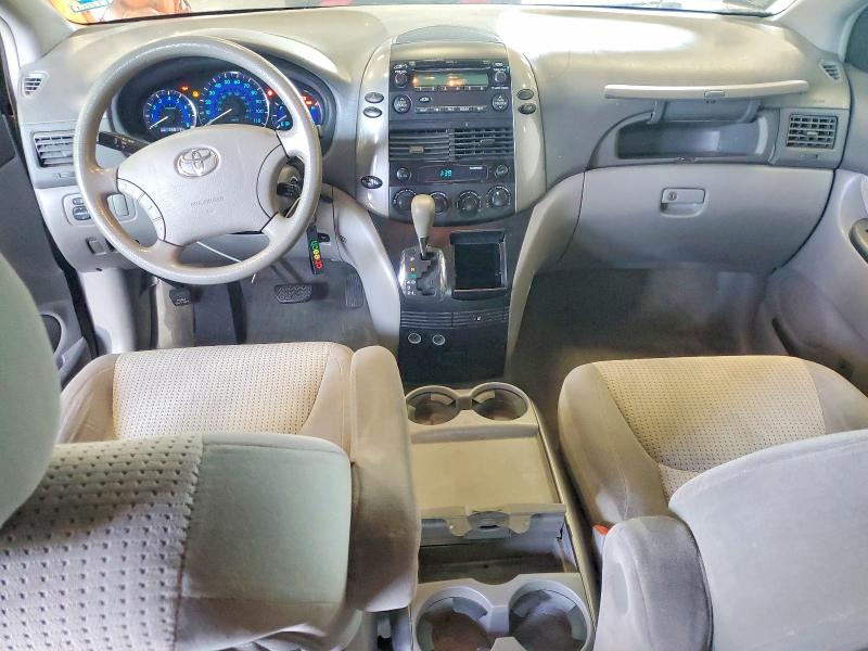 61495616 :رقم المزاد ، 5TDZK23C98S125459 vin ، 2008 Toyota Sienna مزاد بيع