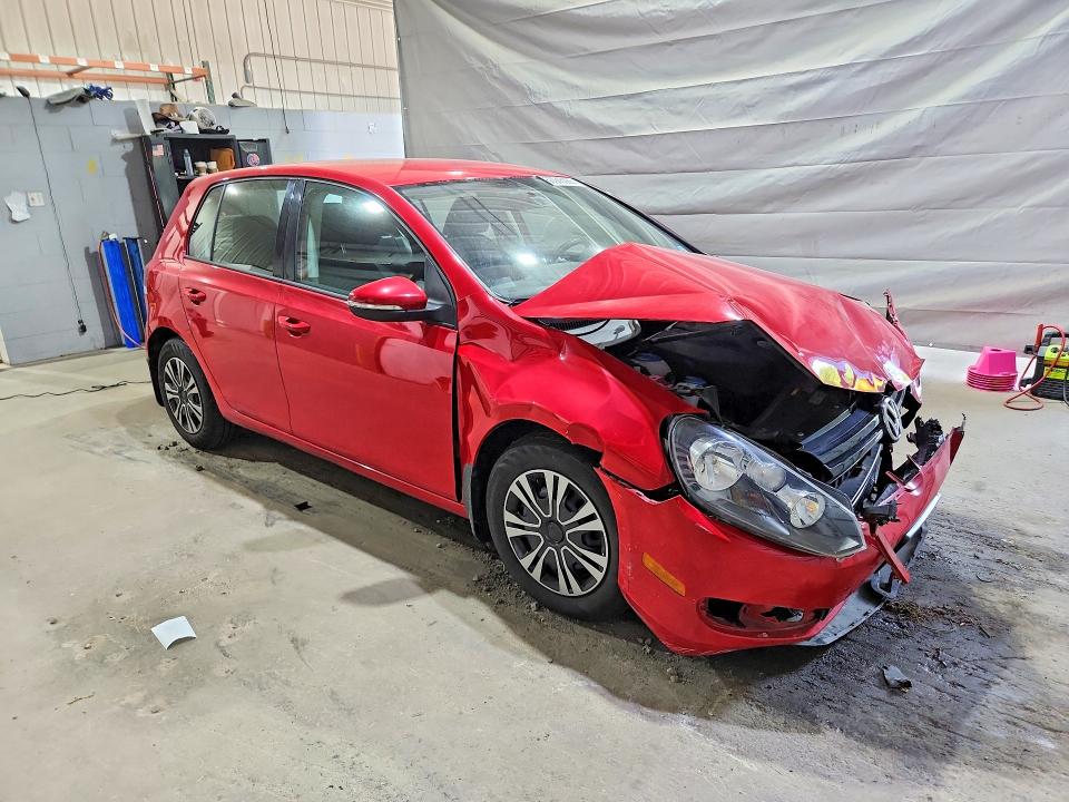 2014 Volkswagen Golf მანქანა იყიდება აუქციონზე, vin: WVWDB7AJ0EW000614, აუქციონის ნომერი: 60945086