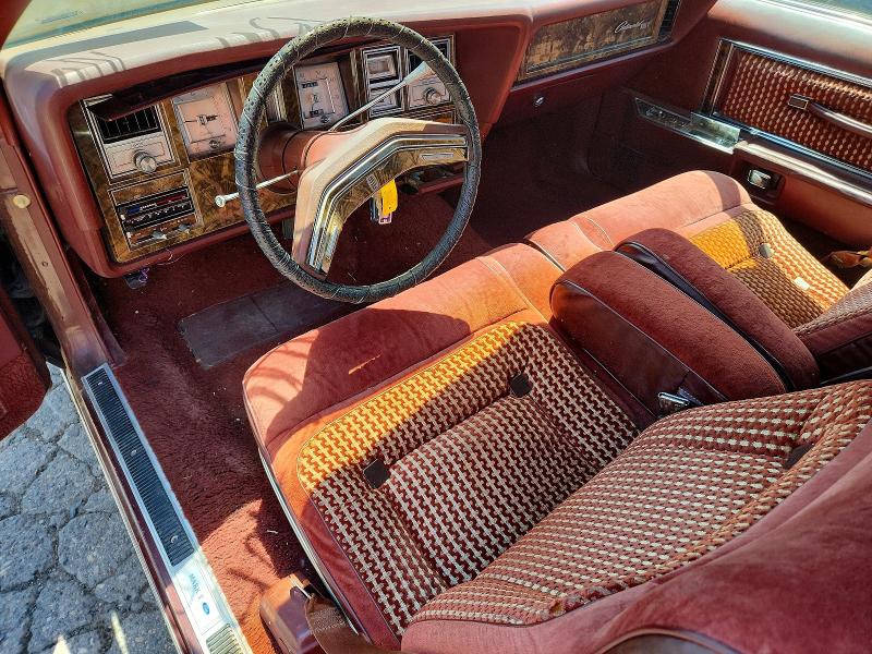 62415876 :رقم المزاد ، 7Y89A900122 vin ، 1977 Lincoln Continental Mk V مزاد بيع