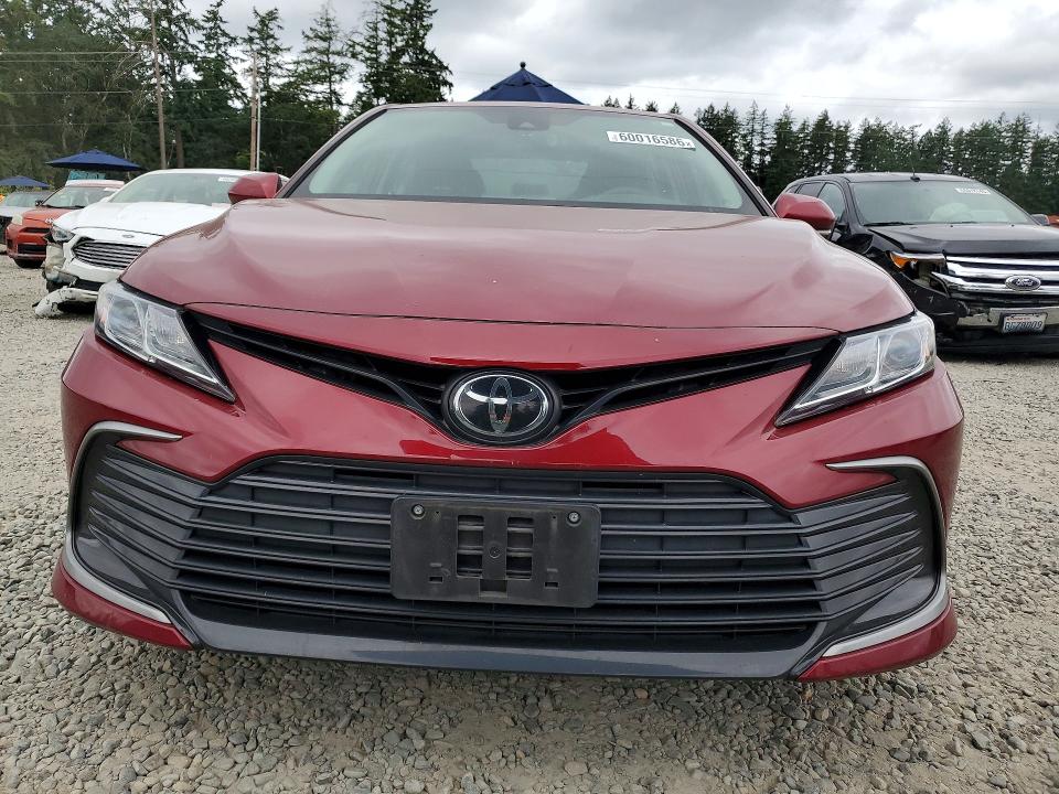 Продажа на аукционе авто 2021 Toyota Camry, vin: 4T1C11BK7MU047082, номер лота: 60016586