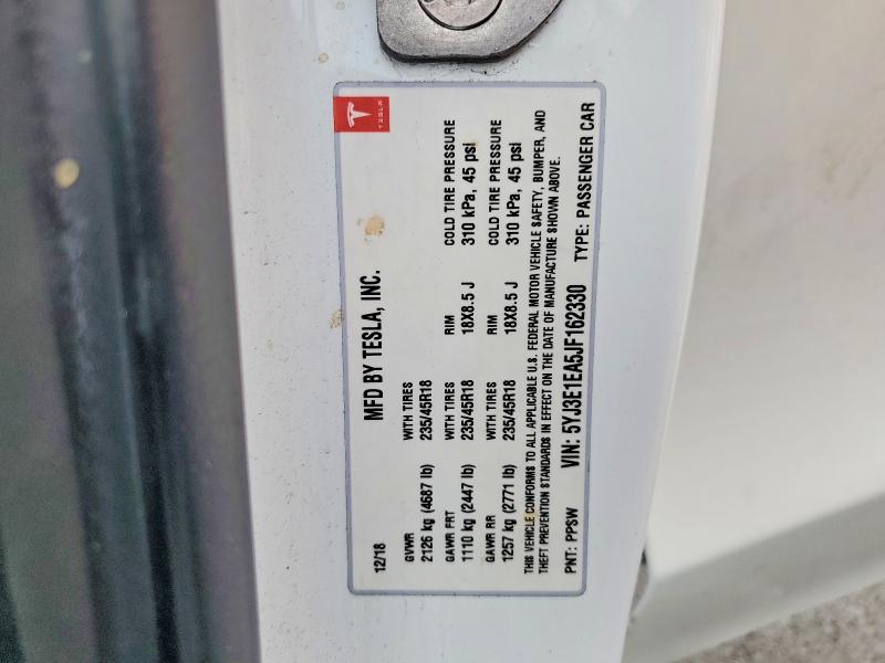 60520796 :رقم المزاد ، 5YJ3E1EA5JF162330 vin ، 2018 Tesla Model 3 مزاد بيع