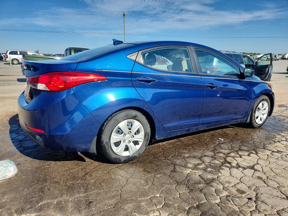 Aukcja sprzedaży 2016 Hyundai Elantra, vin: 5NPDH4AE3GH797031, numer aukcji: 62205426