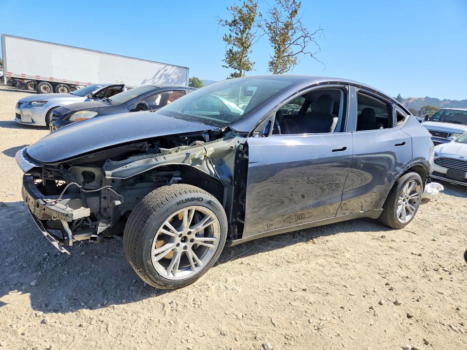 Продаж на аукціоні авто 2020 Tesla Model Y, vin: 5YJYGDEEXLF057631, номер лоту: 60487736