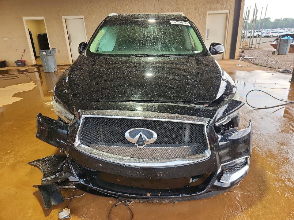 60131576 :رقم المزاد ، 5N1DL0MN9HC520881 vin ، 2017 Infiniti Qx60 مزاد بيع