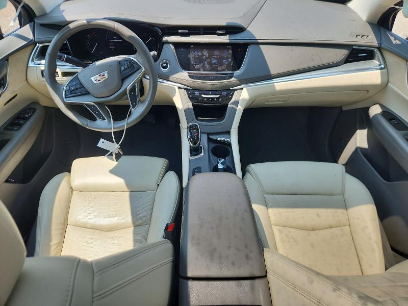 62955026 :رقم المزاد ، 1GYKNERS4HZ131378 vin ، 2017 Cadillac Xt5 مزاد بيع