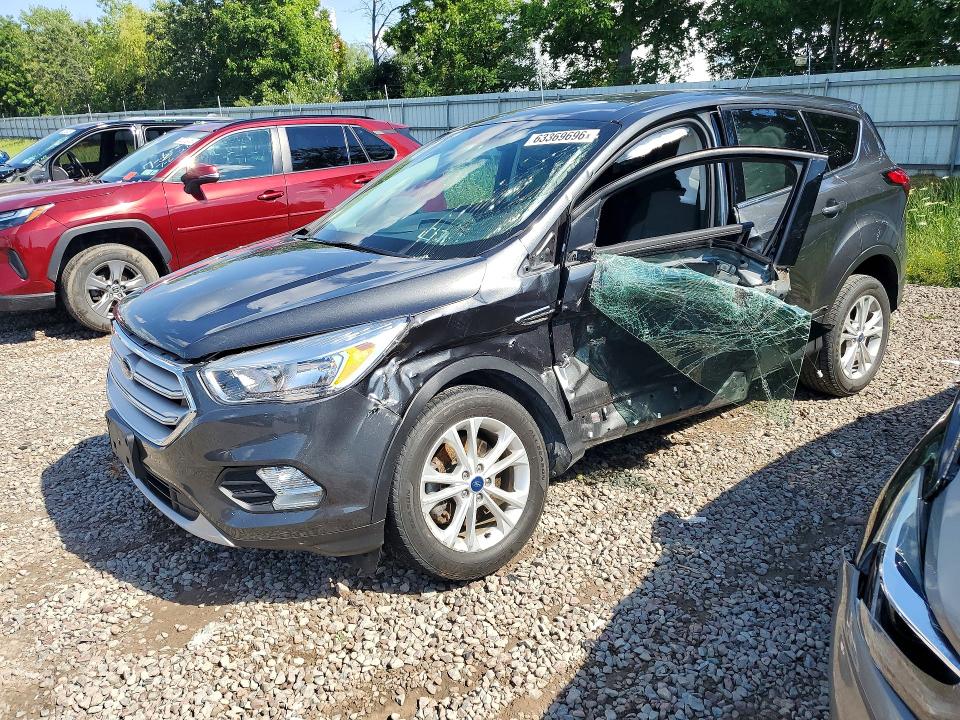 2019 Ford Escape მანქანა იყიდება აუქციონზე, vin: 1FMCU9GDXKUA66500, აუქციონის ნომერი: 63369696