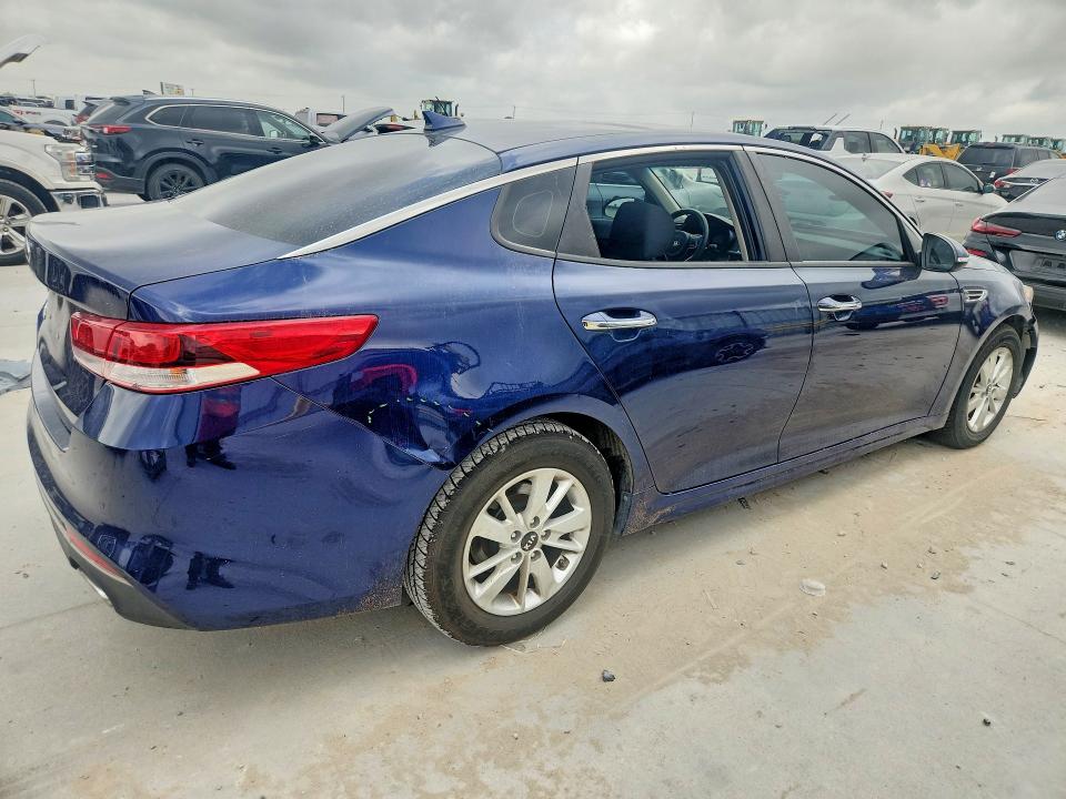Продаж на аукціоні авто 2018 Kia Optima, vin: 5XXGT4L31JG226812, номер лоту: 60688966