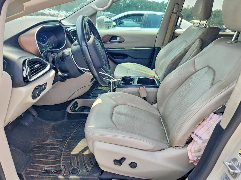 63322336 :رقم المزاد ، 2C4RC1EG1HR669261 vin ، 2017 Chrysler Pacifica مزاد بيع