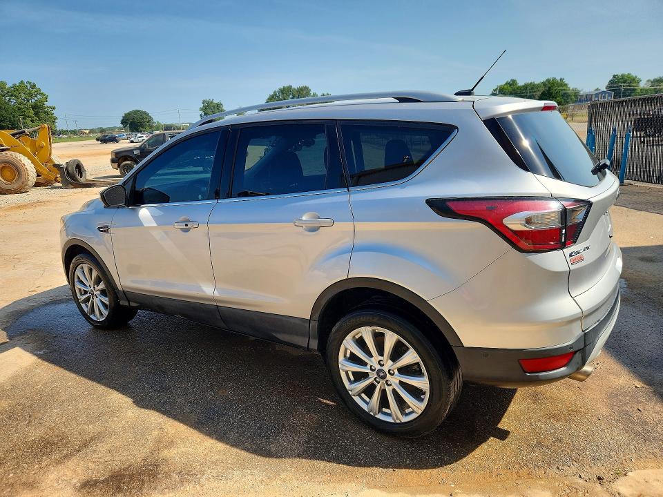Продаж на аукціоні авто 2017 Ford Escape, vin: 1FMCU9JD3HUD13051, номер лоту: 63203896