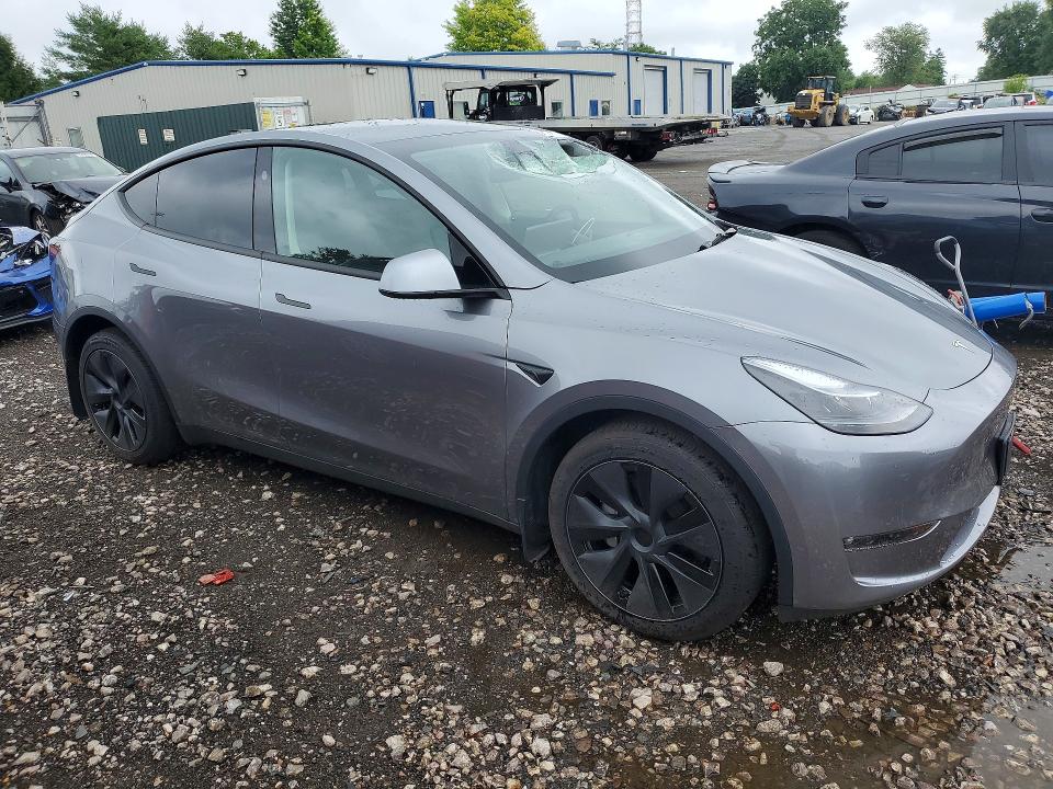 Продажа на аукционе авто 2025 Tesla Model Y, vin: 7SAYGDEEXSF262061, номер лота: 59336256