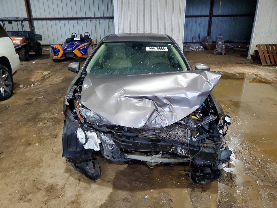 2018 Toyota Corolla მანქანა იყიდება აუქციონზე, vin: 2T1BURHEXJC052809, აუქციონის ნომერი: 60870666